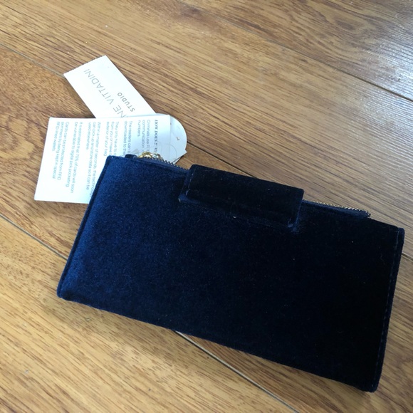 Blue Velvet Wallet - Picture 2 of 8